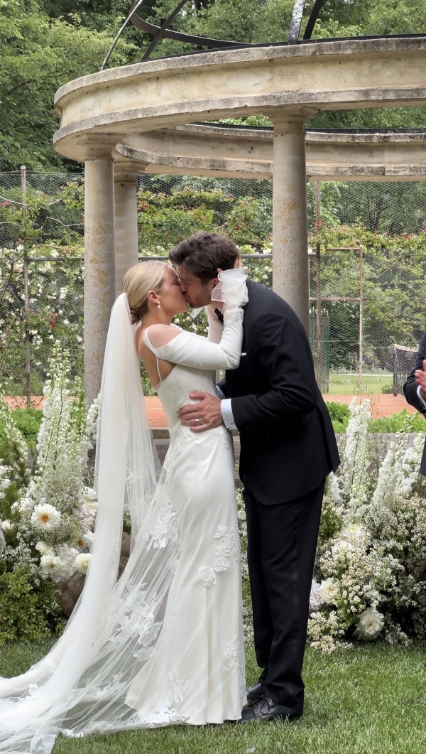 Content Creators By Lucy