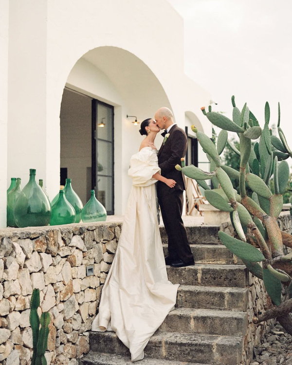 23 Best Wedding Photographers in Australia | Modern, Cinematic Photography | TOP Luxury Bridal Photographers