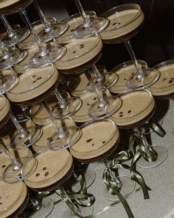 A Romantic Wedding at a Timeless English Countryside Estate