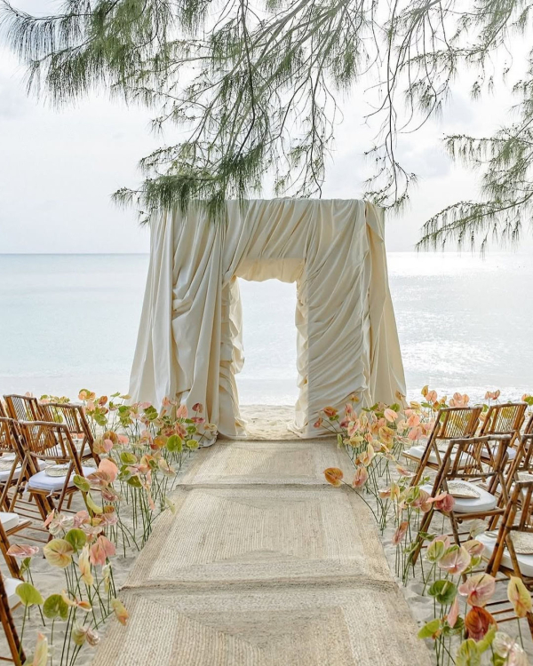 30 Wedding Arch Ideas for a Picture-Perfect Ceremony in 2025