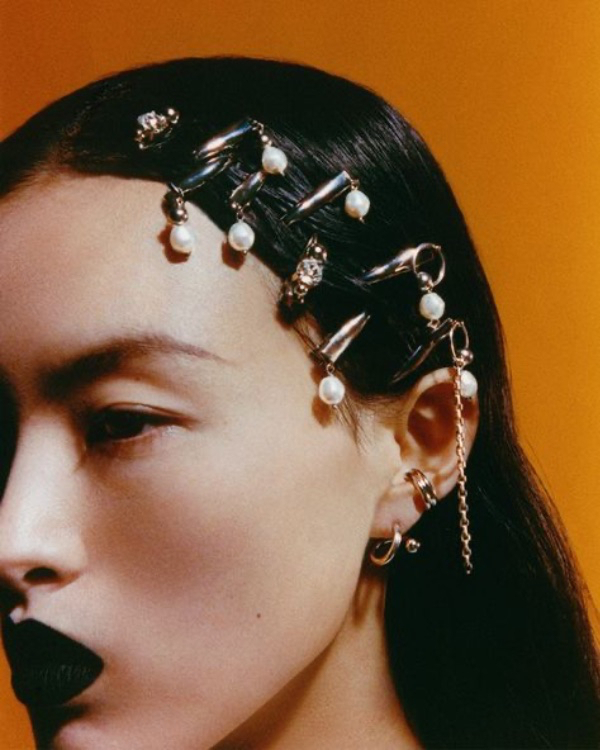 30 Chic Hairstyles for Brides with Long Hair