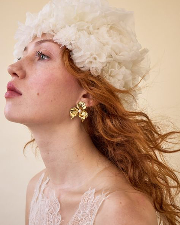 40 Statement Accessories to Complete Your Wedding Wardrobe