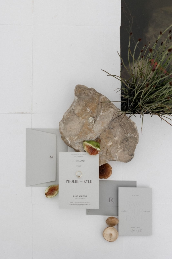 Stationery NoNaked Design