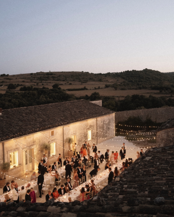 14 Common Wedding Guest Complaints to Avoid