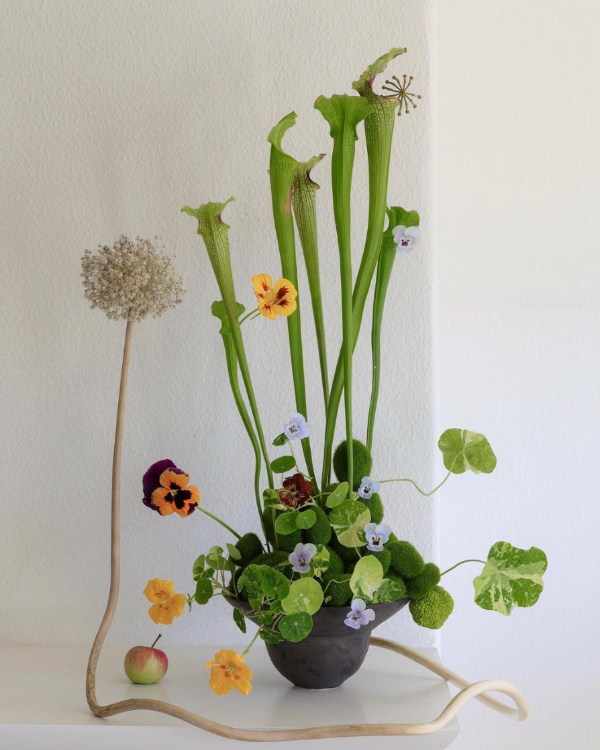 25 Ikebana-Inspired Floral Arrangements to Elevate Your Wedding