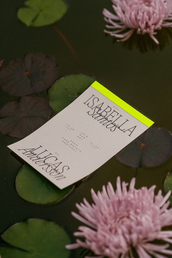 Stationery NoNaked Design