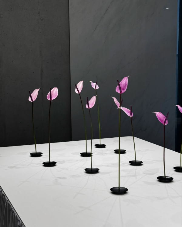 35 Ways to Style Freestanding Floral Stems