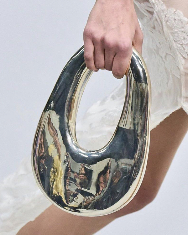 40 Statement Accessories to Complete Your Wedding Wardrobe