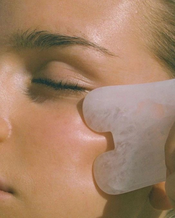 5 Must-Know Tips to Eliminate Pre-Wedding Puffiness