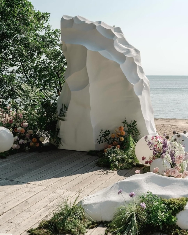 30 Wedding Arch Ideas for a Picture-Perfect Ceremony in 2025