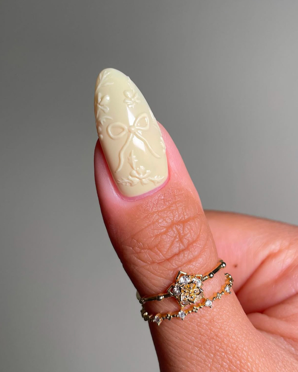 35 Unique Nail Art Designs to Elevate Your Wedding Look