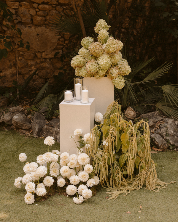 An Enchanting Indian Wedding Amongst a Coastal Vineyard Villa in Spain