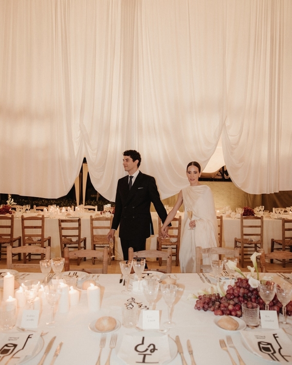 An Elegant & Artistic Palace Wedding in Seville, Spain