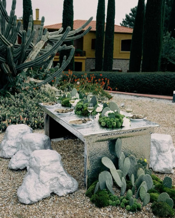 45 Silver Wedding Decor Ideas That Are Totally on Trend