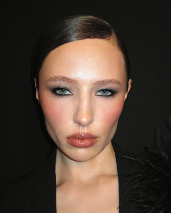 Astrology-Approved Beauty: The Best Makeup Looks for Every Zodiac Sign