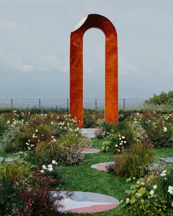 30 Wedding Arch Ideas for a Picture-Perfect Ceremony in 2025