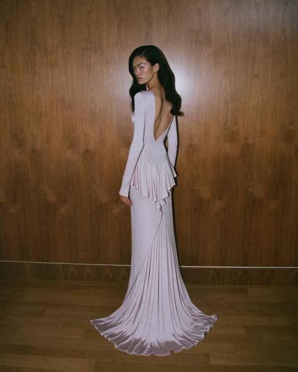 Date Night: 20 Chic Valentine's Day Outfit Ideas