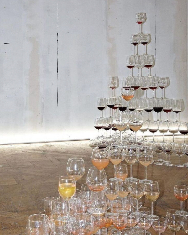 30 Creative Drink Tower Ideas to Elevate Your Cocktail Hour