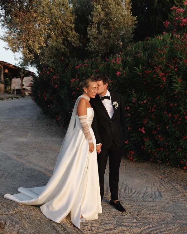 23 Best Wedding Photographers in Australia | Modern, Cinematic Photography | TOP Luxury Bridal Photographers