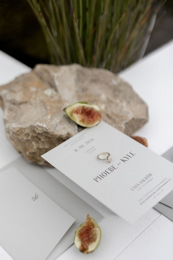 Stationery NoNaked Design