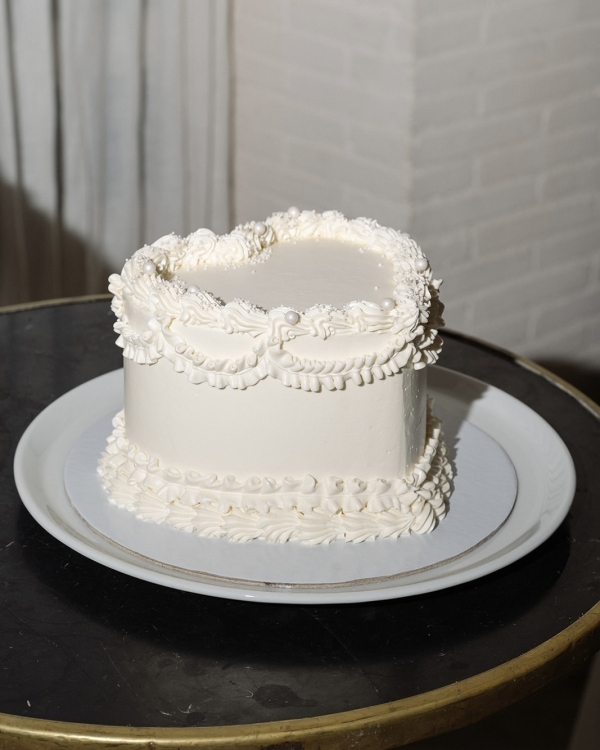 A Chic & Colorful Multi-Day Seaside Celebration in Spain