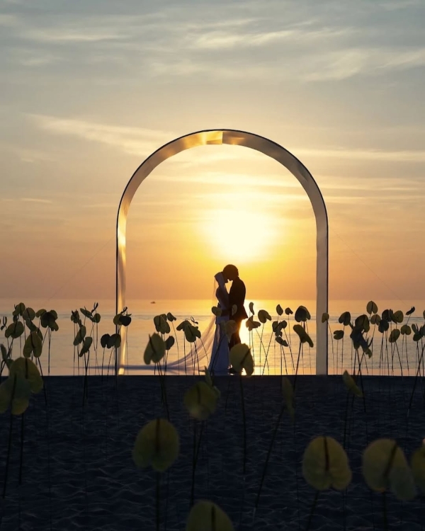 30 Wedding Arch Ideas for a Picture-Perfect Ceremony in 2025