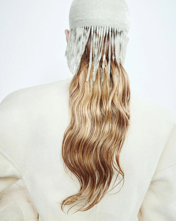 30 Chic Hairstyles for Brides with Long Hair