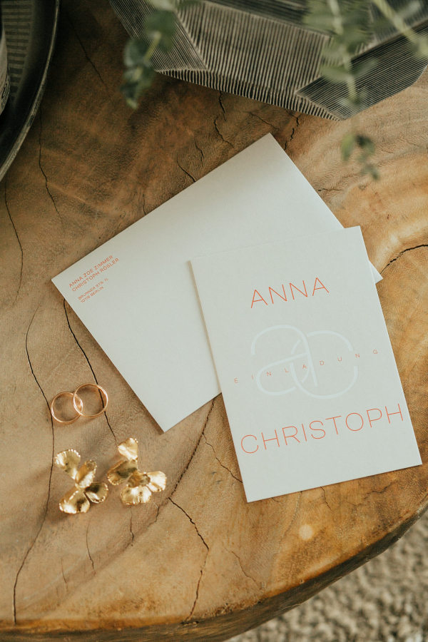 Stationery NoNaked Design