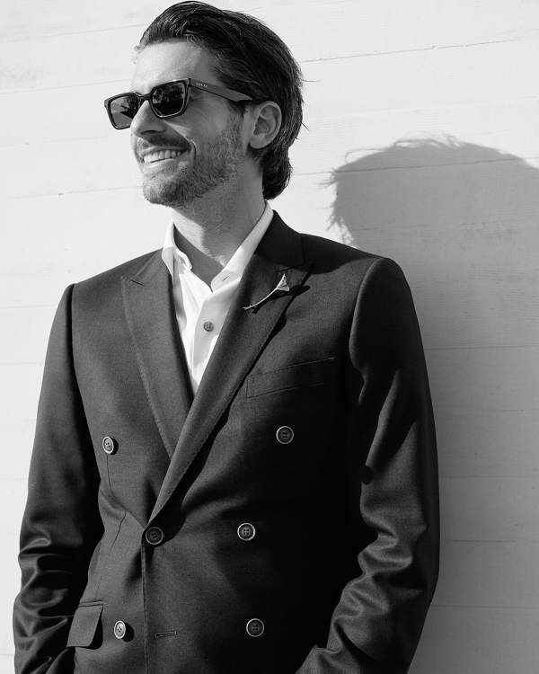 A Surreal Wedding Weekend at a Stunning Architectural Marvel