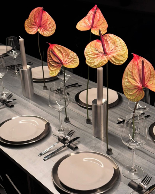 35 Ways to Style Freestanding Floral Stems