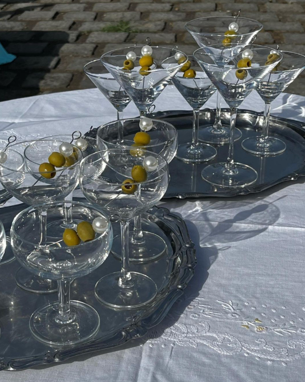 45 Silver Wedding Decor Ideas That Are Totally on Trend