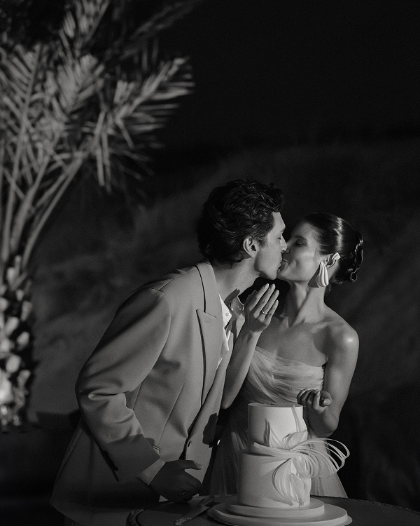 An Ethereal & Otherworldly Wedding in the Arabian Desert