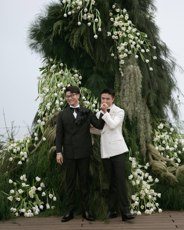 30 Wedding Arch Ideas for a Picture-Perfect Ceremony in 2025