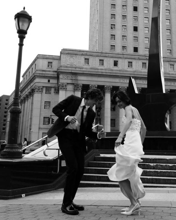 35 Engagement Photoshoot Ideas for Unforgettable Photos