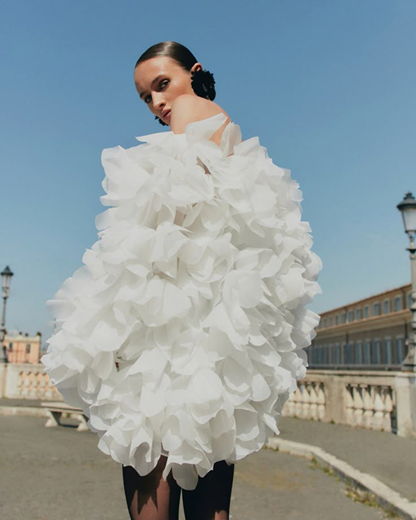 40 Statement Accessories to Complete Your Wedding Wardrobe