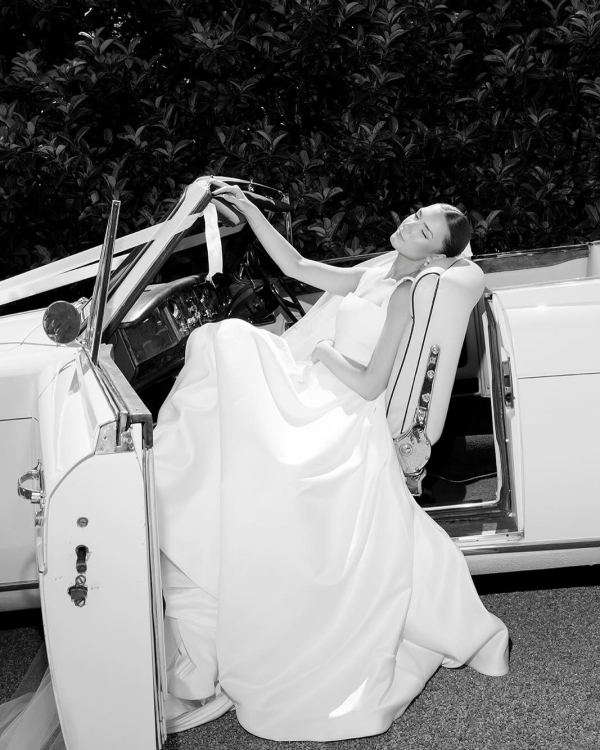 23 Best Wedding Photographers in Australia | Modern, Cinematic Photography | TOP Luxury Bridal Photographers