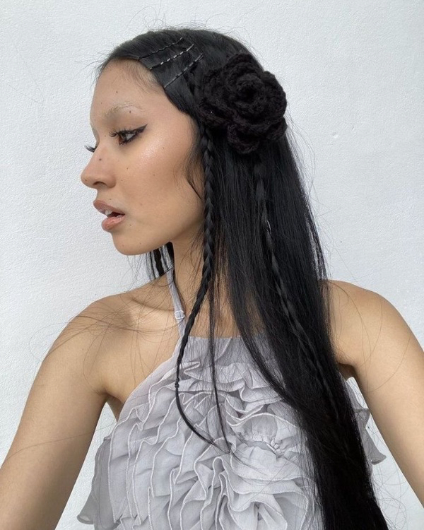30 Chic Hairstyles for Brides with Long Hair