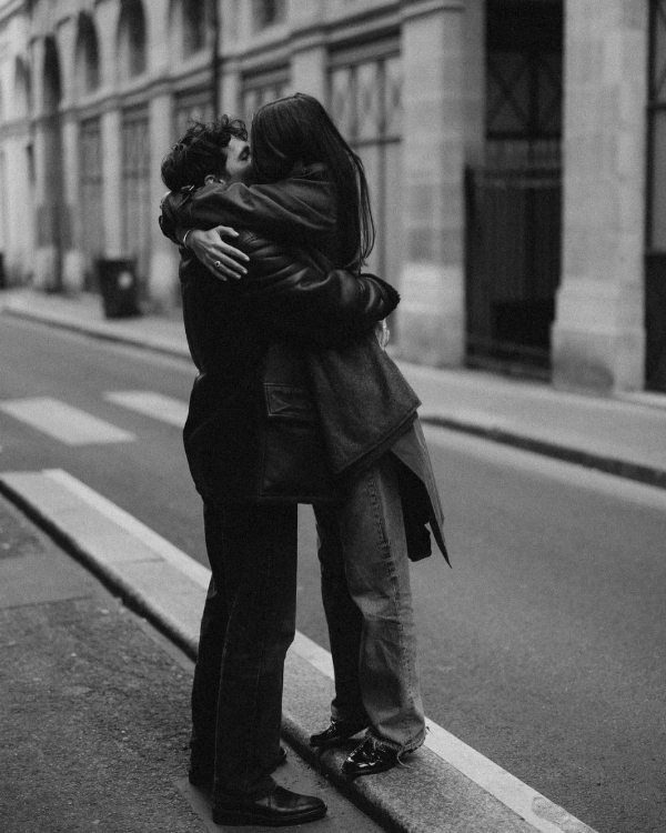 How to Make the Honeymoon Phase Last: Expert Tips for Keeping the Romance Alive