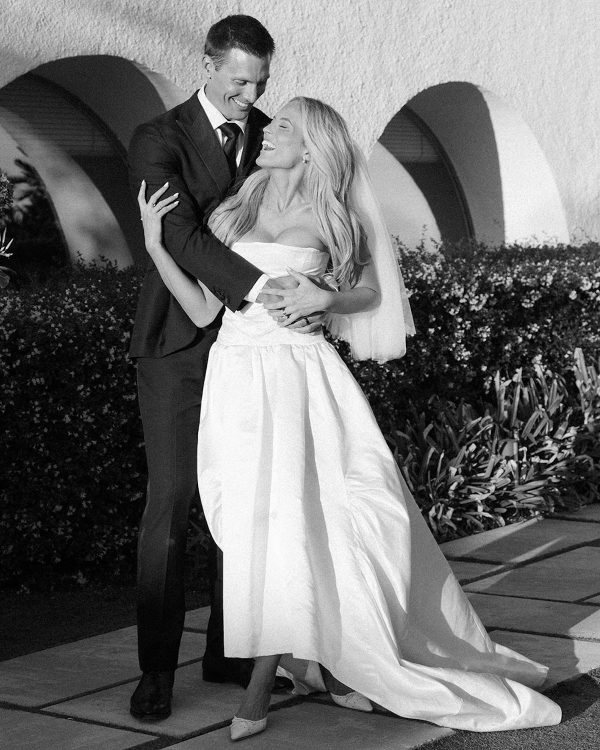 A Chic & Colorful Multi-Day Seaside Celebration in Spain