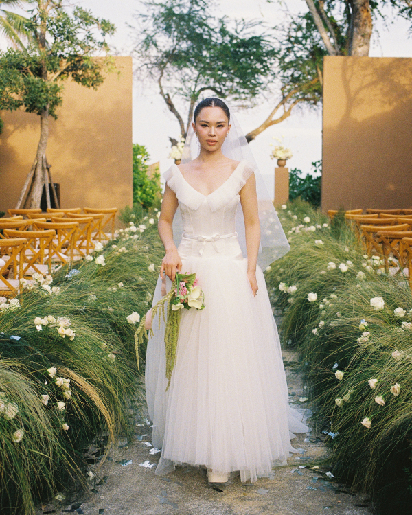 Inside Bridal Designer Mia Ateliers’ Enchanting Seaside Wedding in Thailand