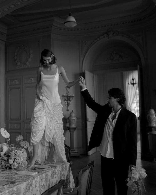 40 Unique Portraits Ideas for the Bride and Groom