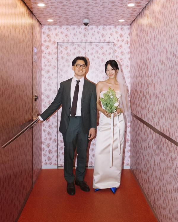 40 Unique Portraits Ideas for the Bride and Groom