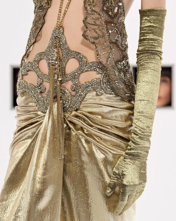 8 Defining Trends from Paris Haute Couture Spring 2026