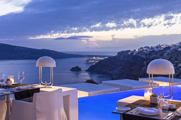 Venues Kirini Santorini