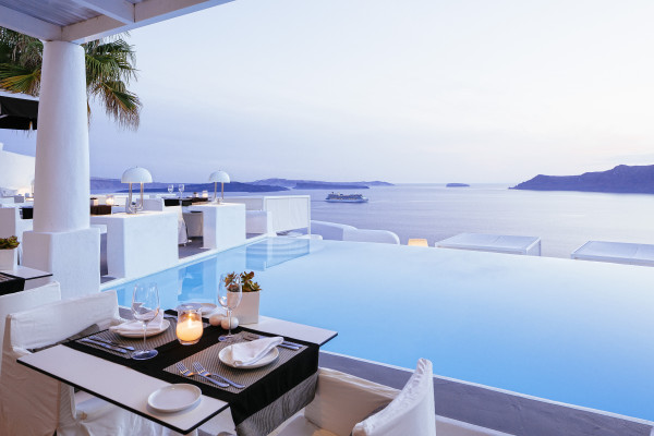 Venues Kirini Santorini