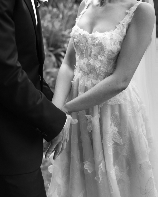 Ellie and David’s Romantic Garden Wedding at Aravina Estate | Photos | Winery Wedding in Australia Inspiration