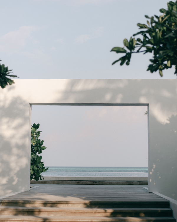 Katie & Jonny’s Wedding in the Maldives | Beach Wedding Inspo | Photo