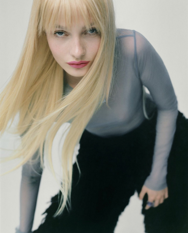 Trendy Hail Colors and Hairstyles for Women 2024 | Latest Hair Colors Trends