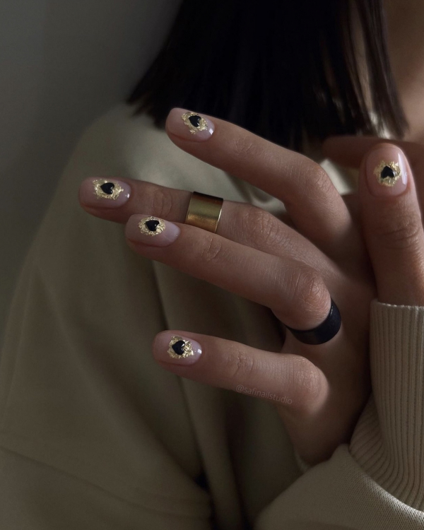 Best Nail Ideas for This Valentine's Day | Trendy Romantic Manicure Designs for Vday