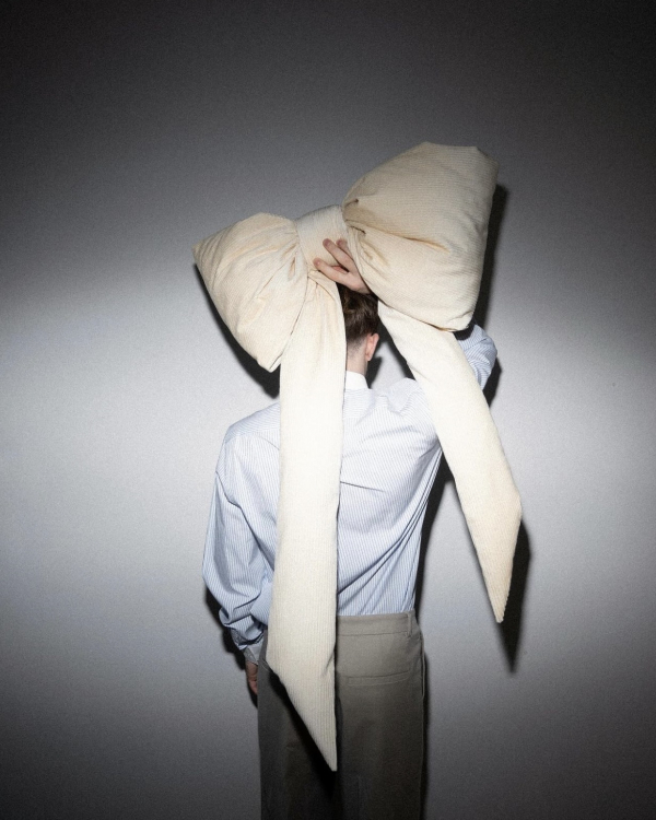 30 Valentine's Day Gift Ideas For Him | Best Romantic Valentines Present For Men